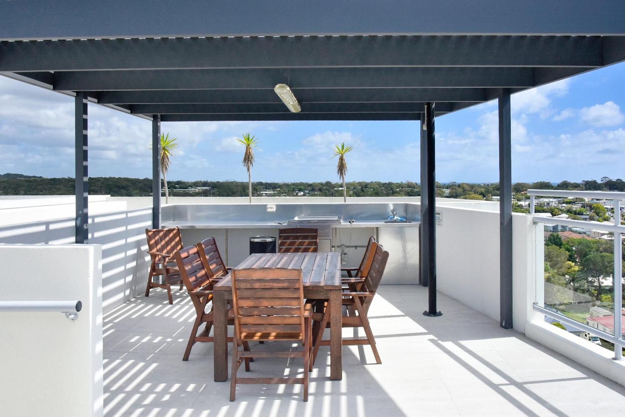 Pumicestone Blue Hotel Caloundra Exterior photo