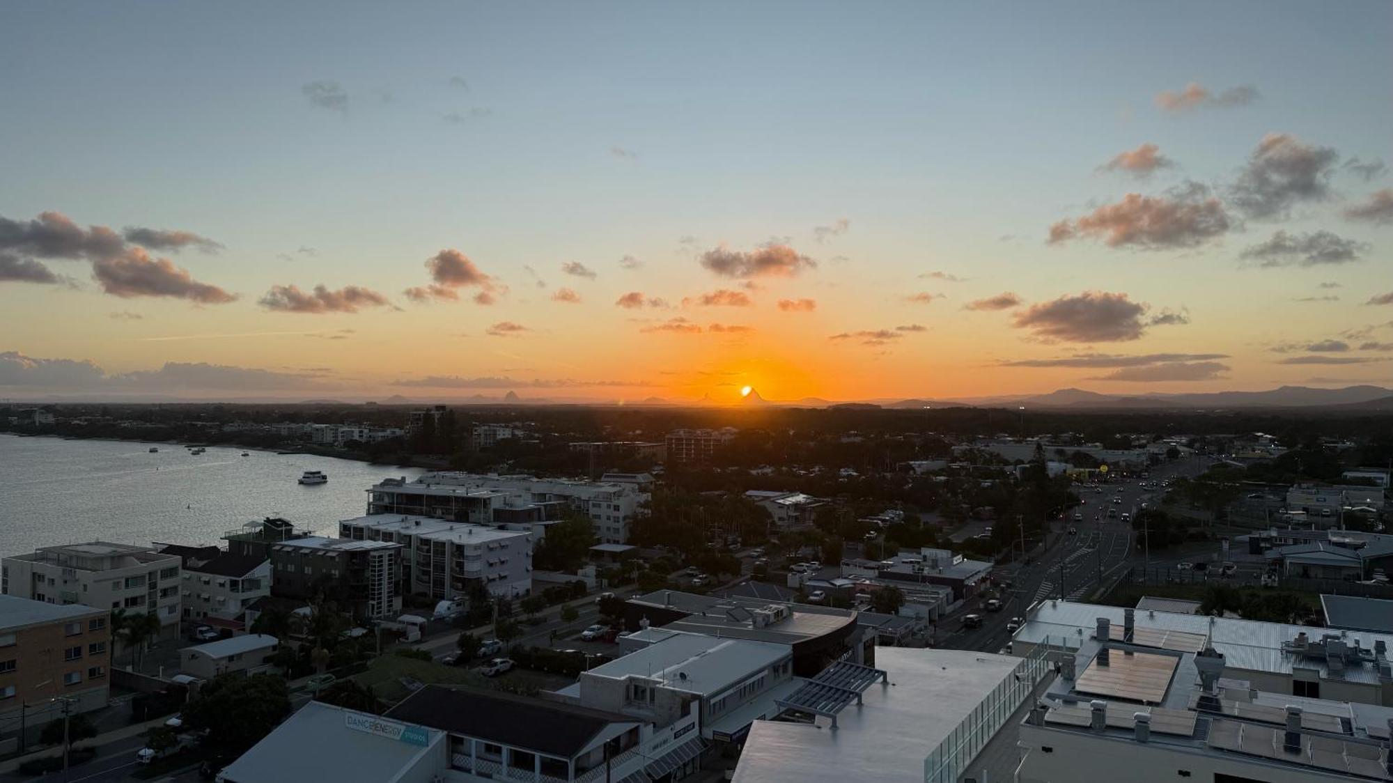 Pumicestone Blue Hotel Caloundra Exterior photo